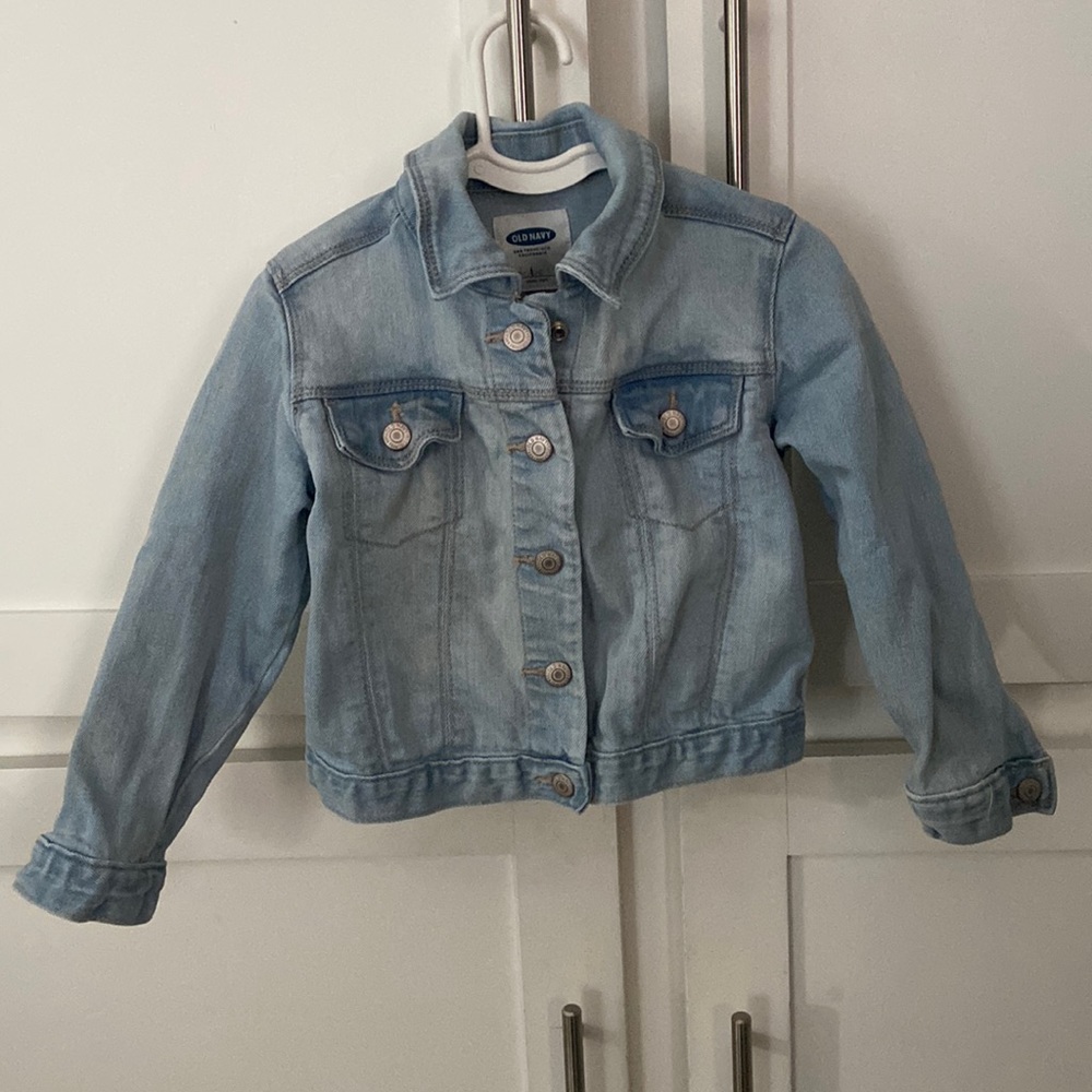 Old Navy light wash Jean jacket size 3